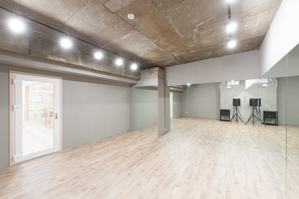 Gray Hall - 각도 1