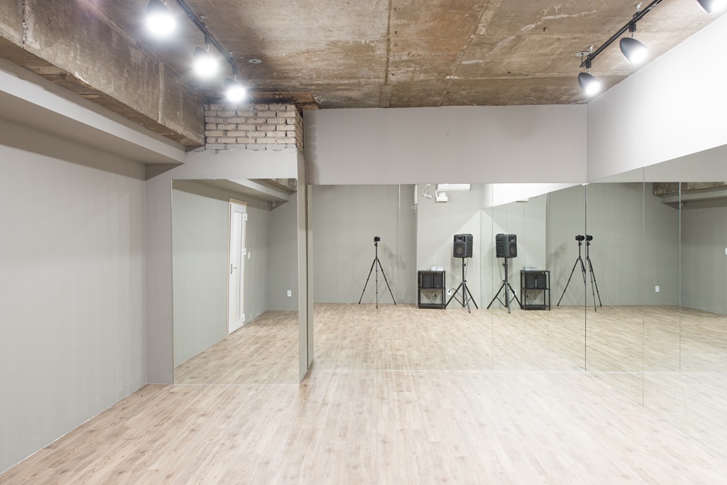 Gray Hall - 각도 2