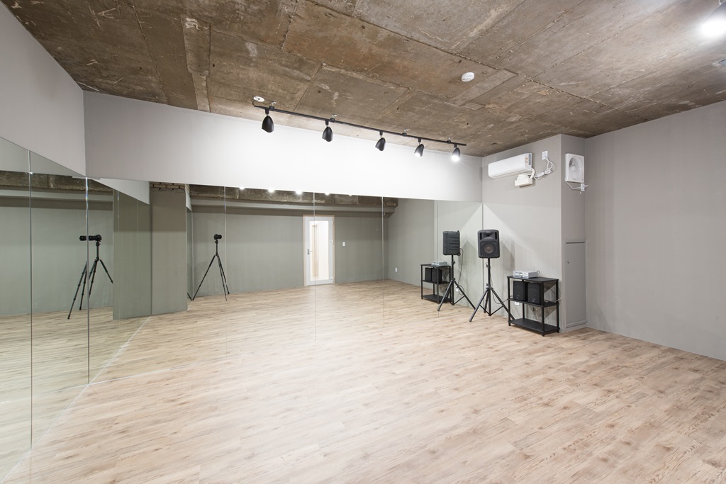 Gray Hall - 각도 5